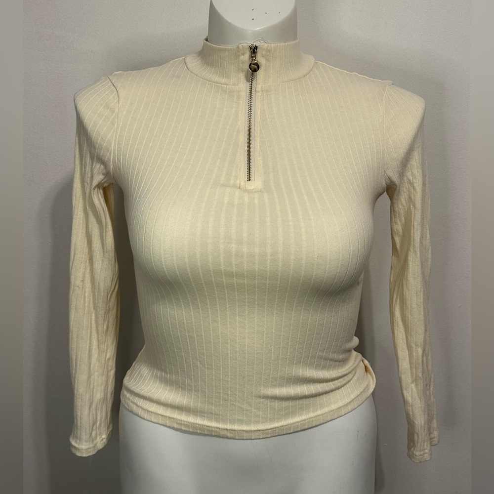 Womens SHEIN long sleeve top. Size small.